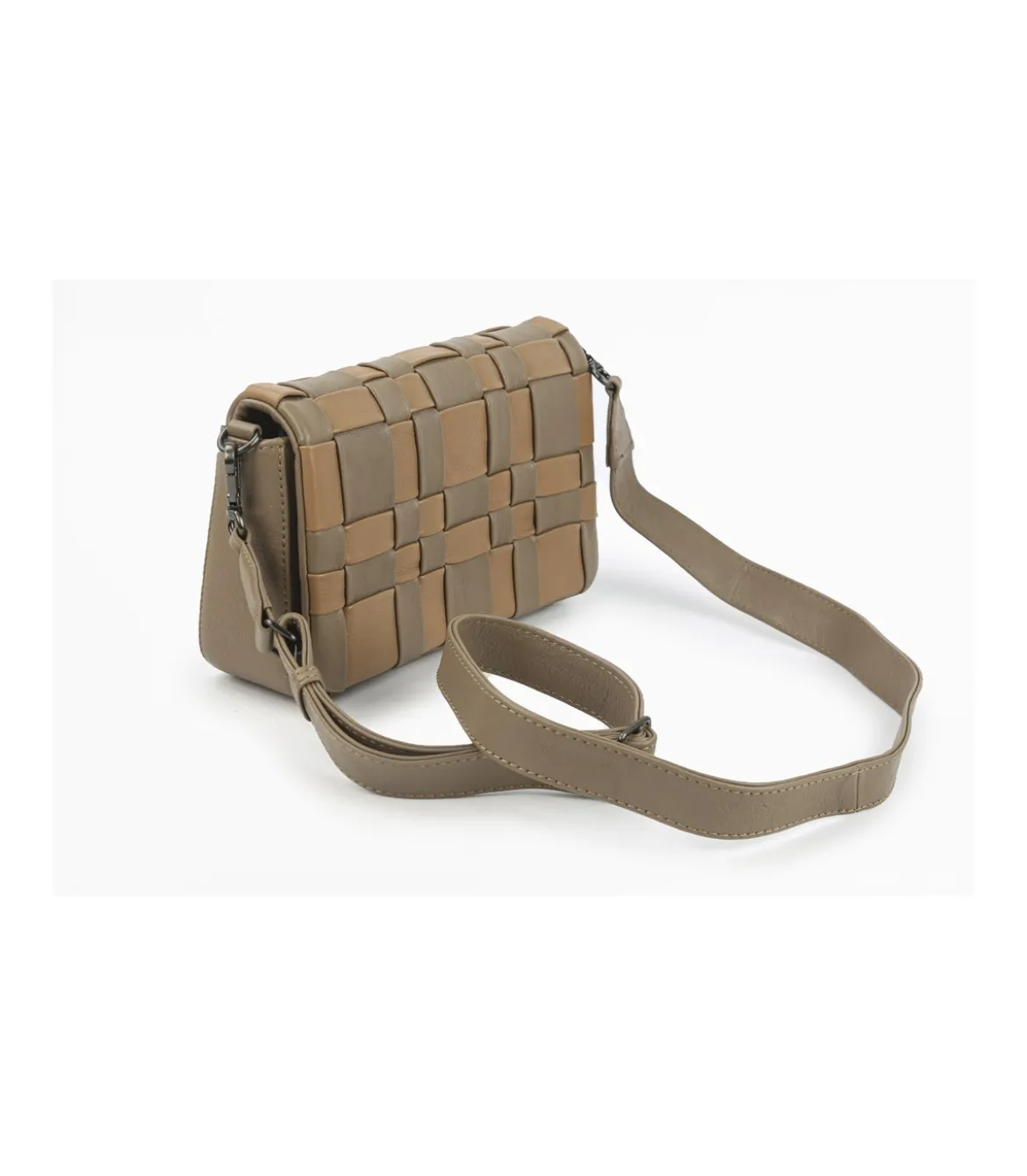 Bolso Bandolera Con Solapa Trenzada Rebeca