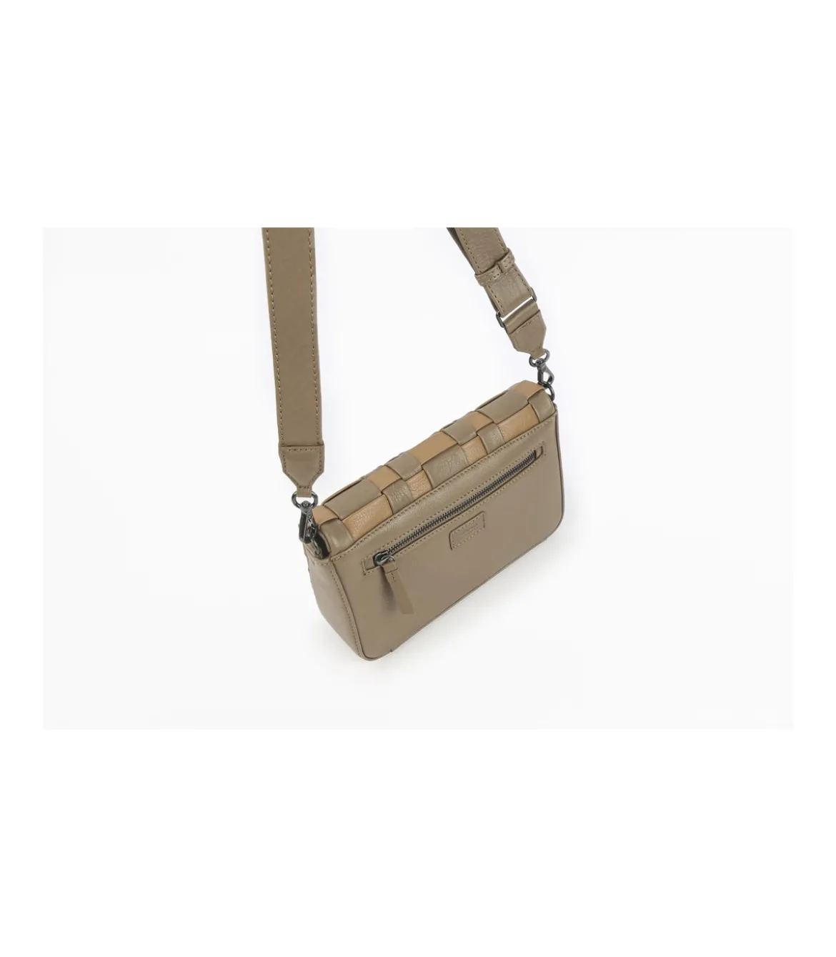 Bolso Bandolera Con Solapa Trenzada Rebeca