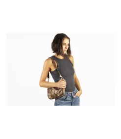 Bolso Tachuelas Con Troquel Mavis