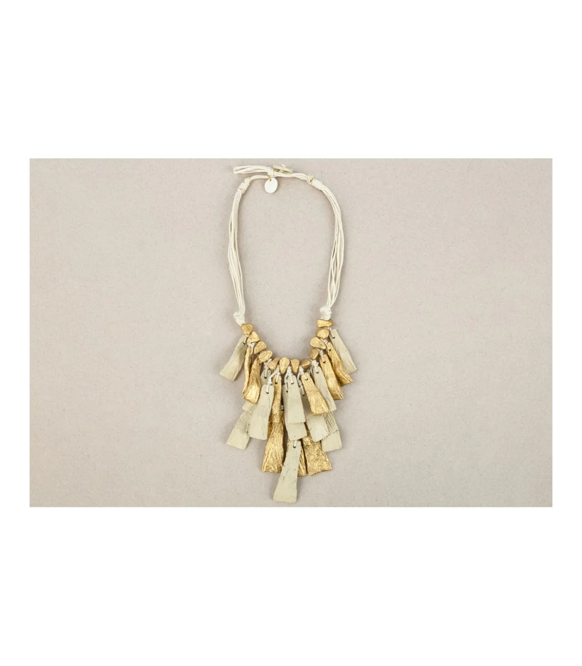 Collar