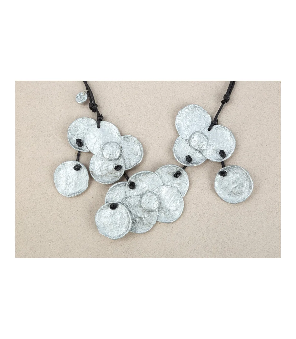 Collar Choker Lirios