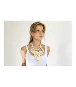 Collar Hojas