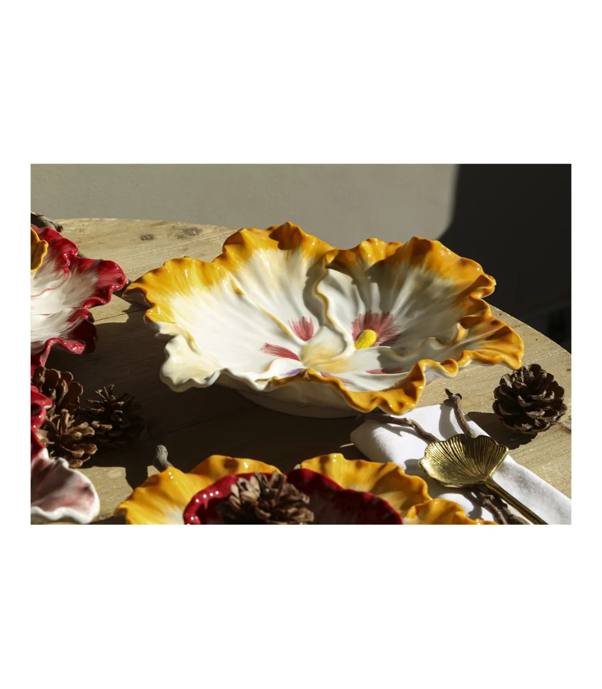 Fuente Plato Flor Pintado A Mano Diametro 28cm Love&home